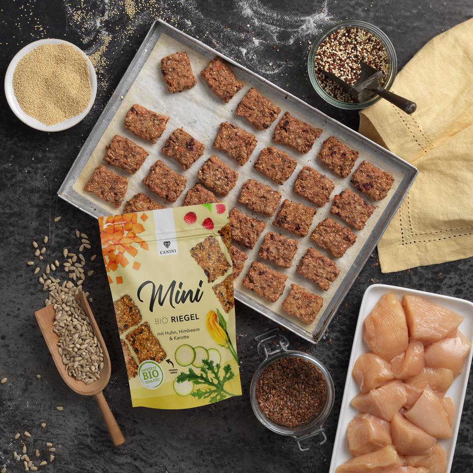 Mini Bio-Riegel mit Huhn, Himbeere und Karotte, 100 g